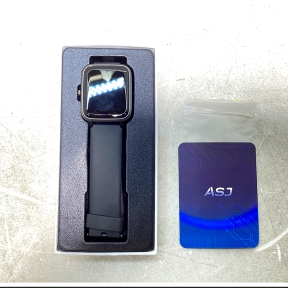 Smart Watch - Picture 2 of 3